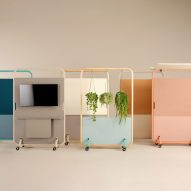 Arches screens by Bisley