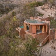 Casa Tobi by Espacio 18 Arquitectura
