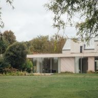 Chalk River House by Oliver Leech Architects