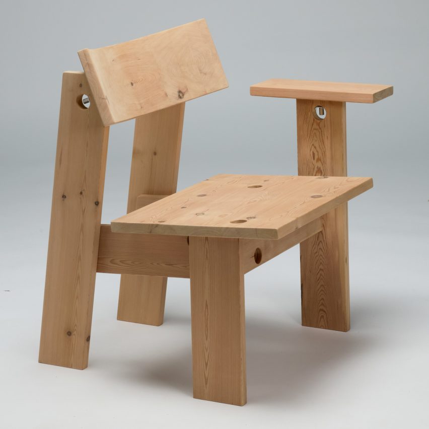 Floor to Chair