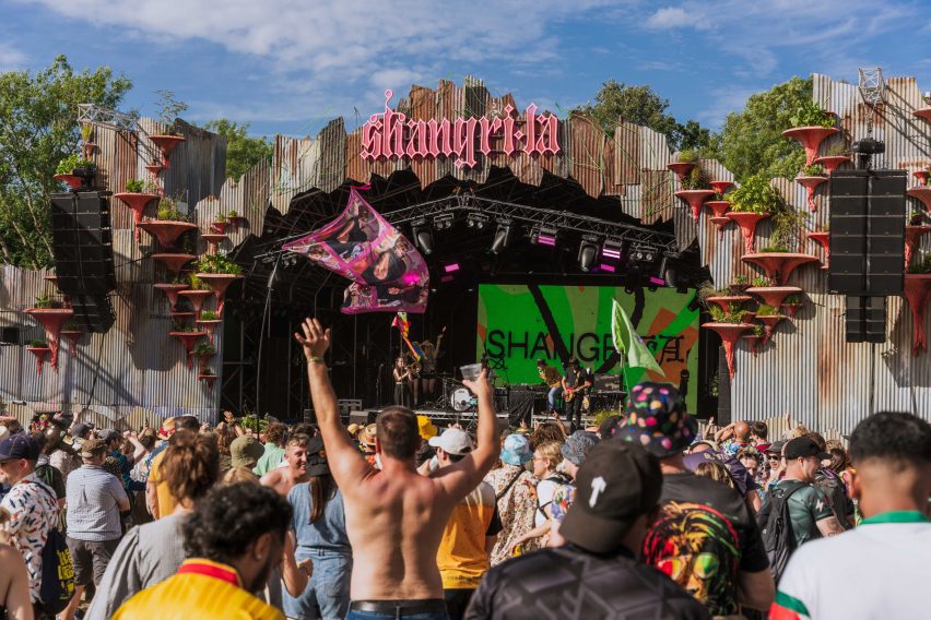 Shangri-La stage by Kaye Dunnings