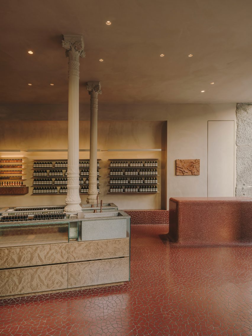 Trencadís mosaics in Aesop store