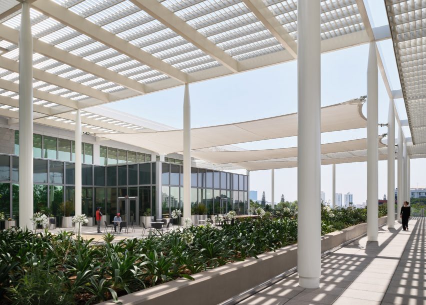 Guadalajara embassy by Miller Hull Partnership