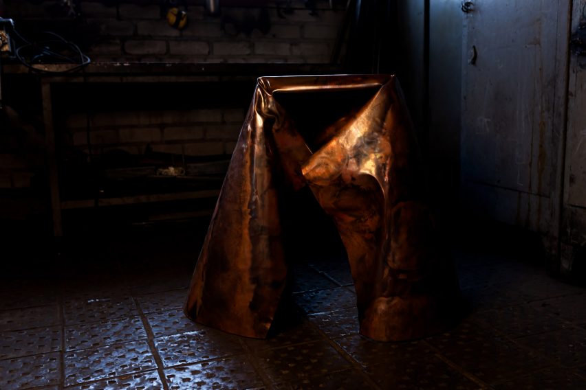 a photograph of a copper model