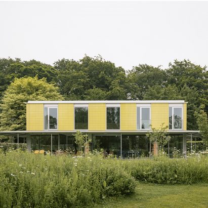 Eva-Maria by Studio Moto