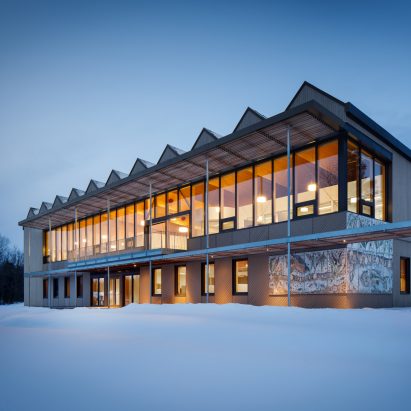 La Pêche New City Hall by BGLA Architecture + Design Urbain