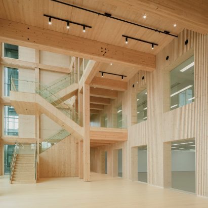 Lighthouse by Benthem Crouwel Architects