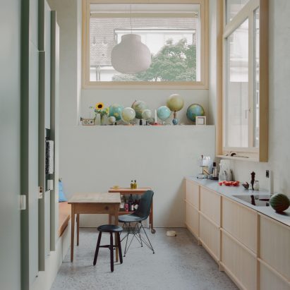 Atelierhaus Luftmattstrasse by Brandenberger Kloter Architekten