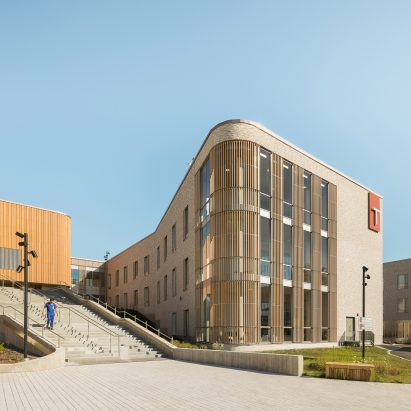 Tampere Psychiatric Clinic by CF Møller Architects