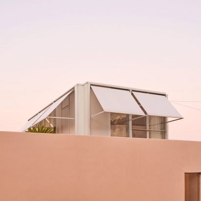 Villain House by Architecture Office Clàudia Raurell