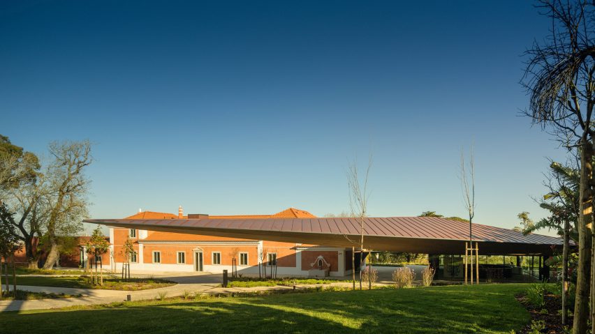 Historic Portuguese building next to contemporary gallery