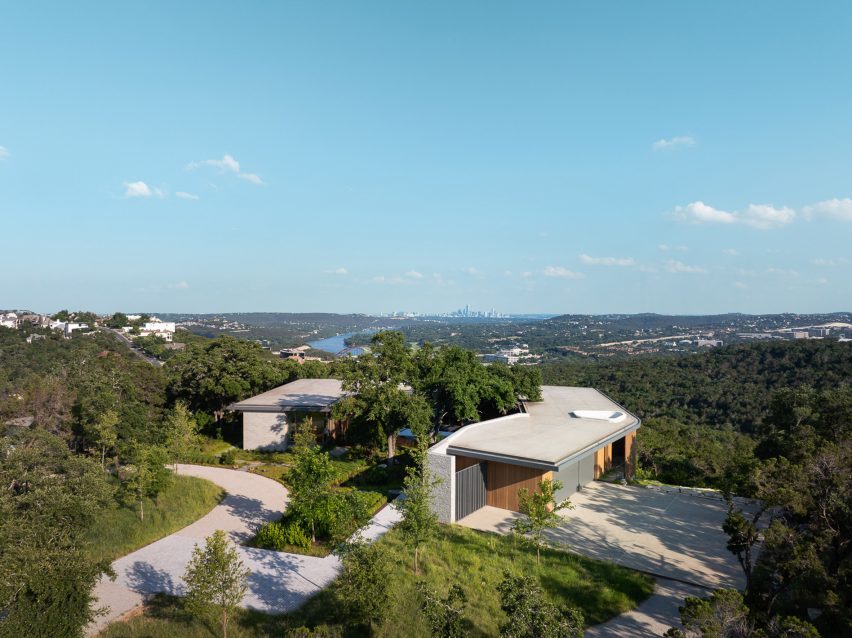 U-shaped house in Austin