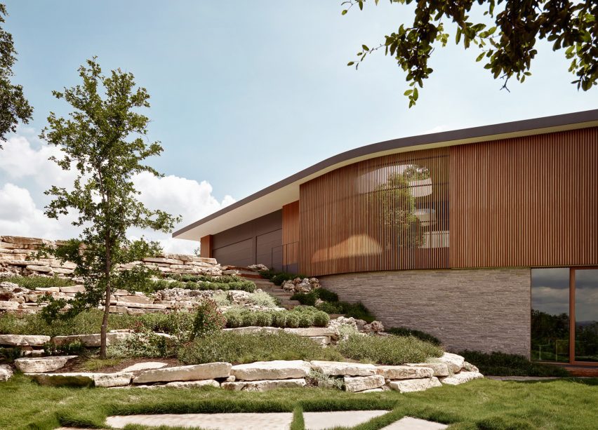 House by Alterstudio Architecture