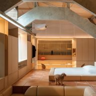 Attic Above Garden by RAD+ar