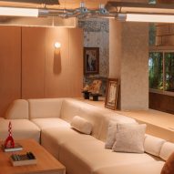 Attic Above Garden by RAD+ar