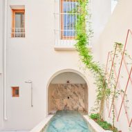Casa Puerto by Lucas y Hernández-Gil