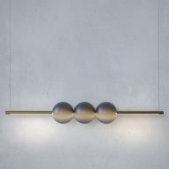 Comet pendant light by Ilanel