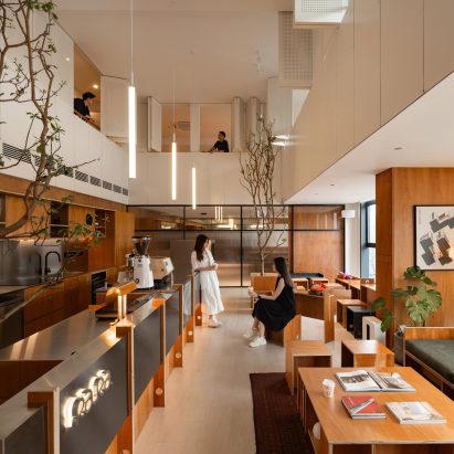 The Makeover Guys Workplace by The Labbits