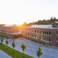 Frič Brothers Elementary School by Atelier 6