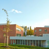 Frič Brothers Elementary School by Atelier 6