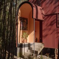House in the Forest by Daiber Aceituno Arquitectos