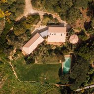 AIP House Azóia by Joāo Tiago Aguiar Arquitectos
