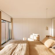 AIP House Azóia by Joāo Tiago Aguiar Arquitectos