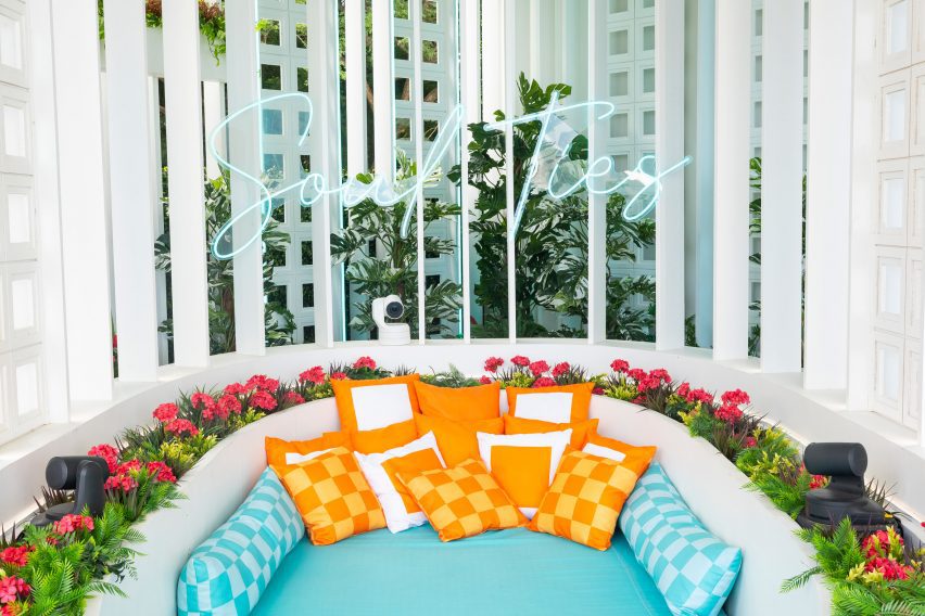 Love Island Villa set design