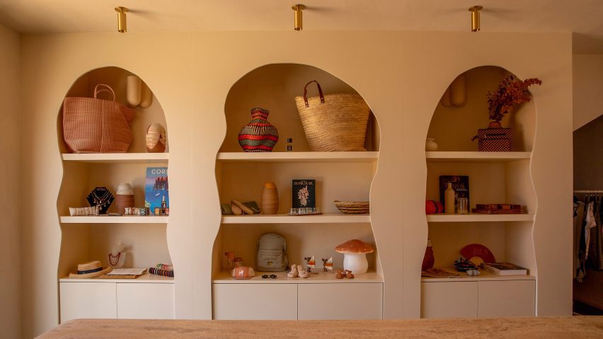Undulating built-in cabinet at Mylos Hotel