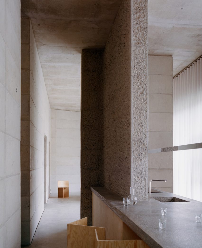 Kitchen interior of Raw House by Order Matter