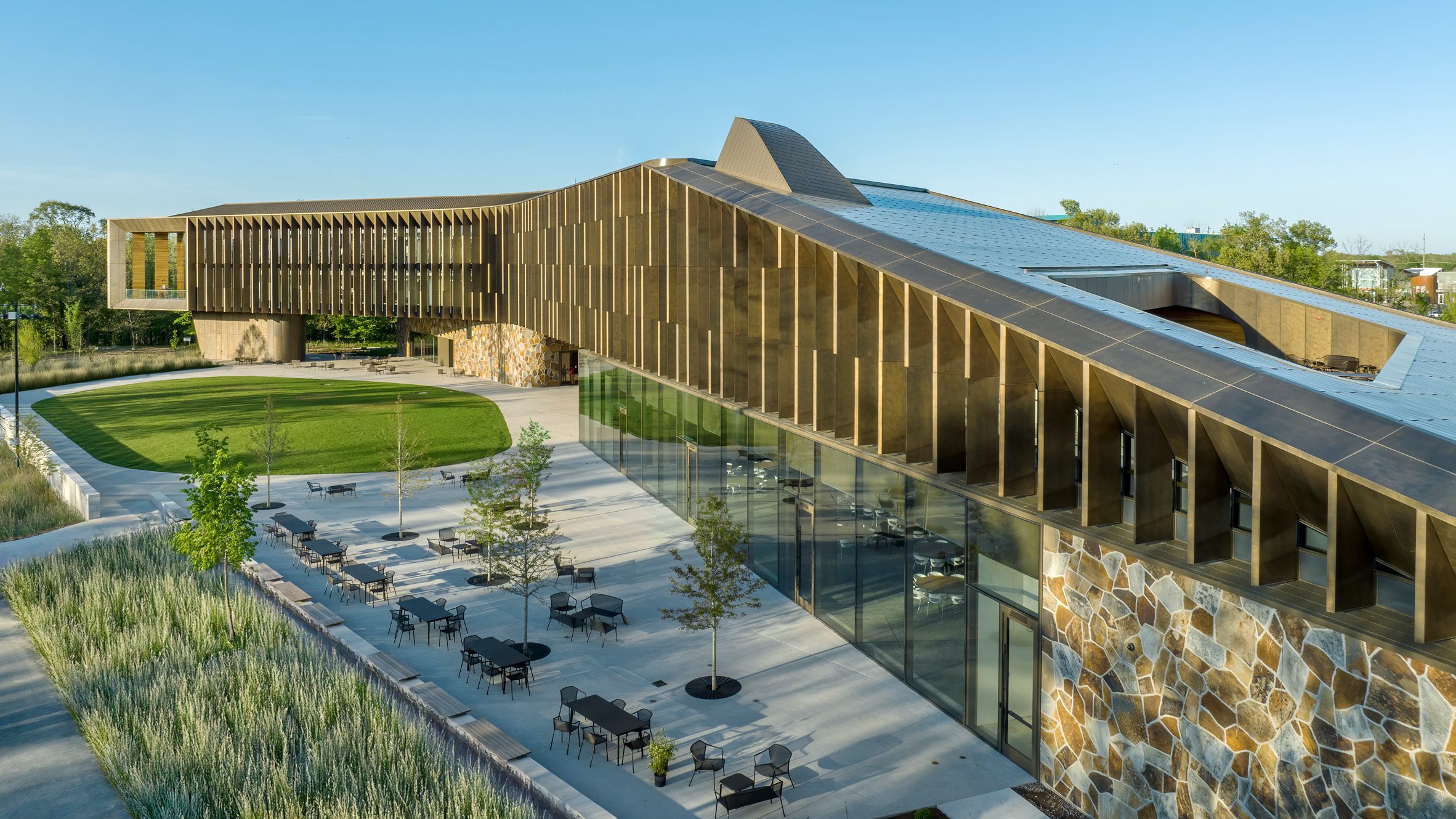 Giraffe stone wraps nonprofit building in Arkansas by Marlon Blackwell