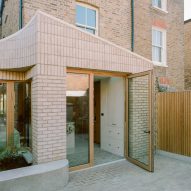 Sobremesa house extension and renovation in London by Studio McW