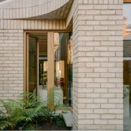 Sobremesa house extension and renovation in London by Studio McW