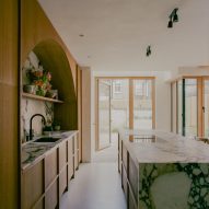 Sobremesa house extension and renovation in London by Studio McW