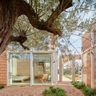 Casa Tres Patis by Twobo Architectura