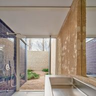 Casa Tres Patis by Twobo Architectura