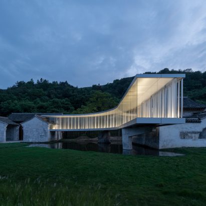 Lakeside Teahouse by Domain Architects