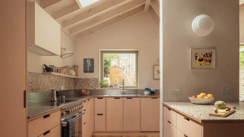 Twin Pitches by Atelier Baulier