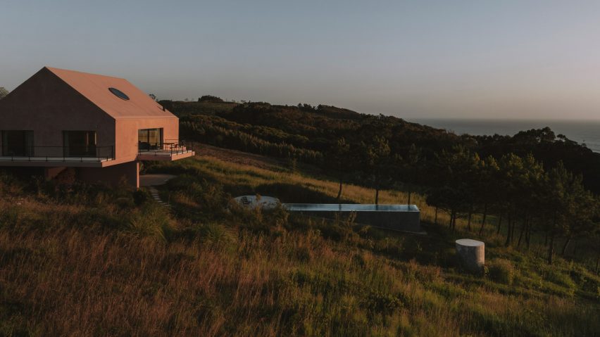 Casa Plaj by Extrastudio