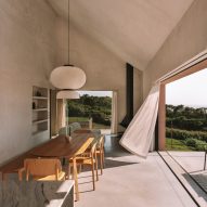 Casa Plaj by Extrastudio
