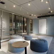 Harp space dividing system by Flokk