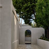Woodend house in Victoria, Australia designed by David Hicks