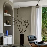Woodend house in Victoria, Australia designed by David Hicks