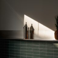 Apartment in Antwerp designed by Weinbenami