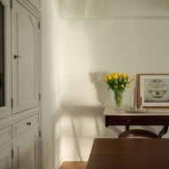 Apartment in Antwerp designed by Weinbenami