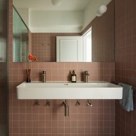 Apartment in Antwerp designed by Weinbenami