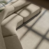 Bloom sofa by Hee Welling for Ocee & Four