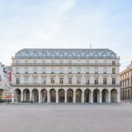 Jean Nouvel arranges Fondation Cartier around five giant moving floors