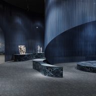 Haelo carpet tiles by Modulyss
