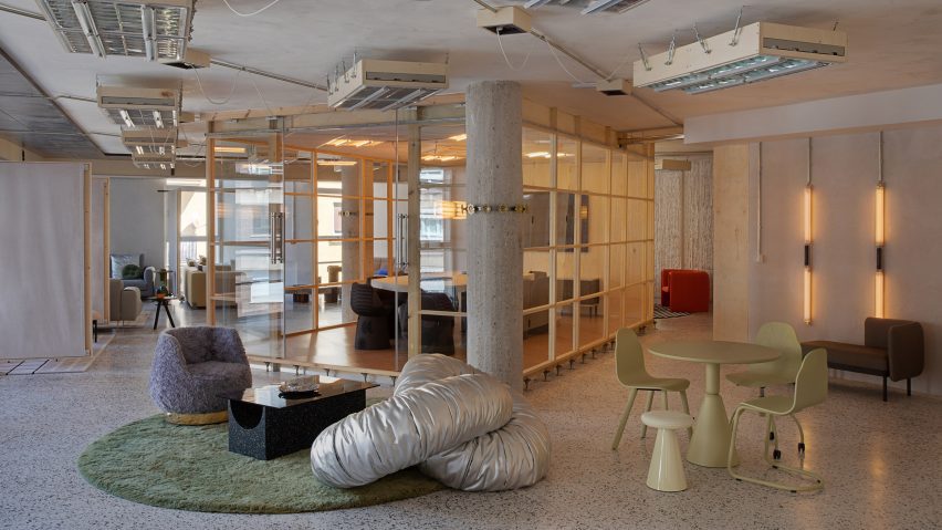 Overview of CoLab showroom by Lucas Muñoz for Sancal